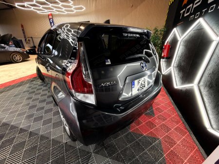 2016 Toyota Aqua - photo 19