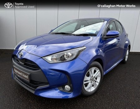 2023 Toyota Yaris - photo 2