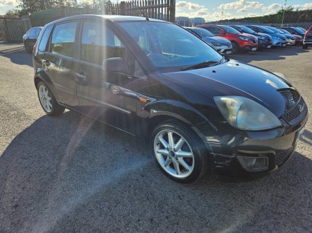2007 Ford Fiesta - photo 5