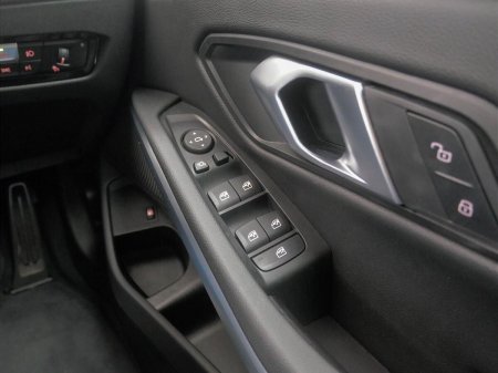 2025 BMW 3-Series - photo 21
