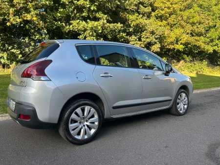 2015 Peugeot 3008 - photo 2