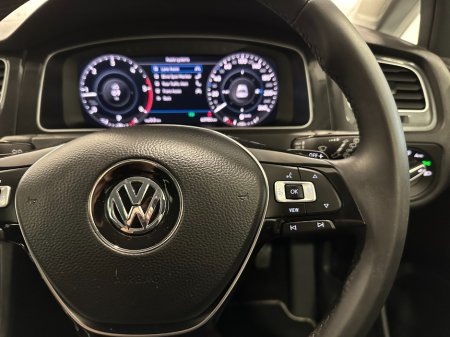 2019 Volkswagen Golf - photo 27