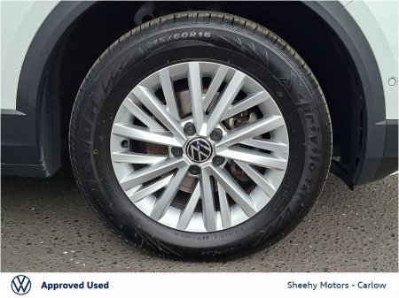 2023 Volkswagen T-Roc - photo 9