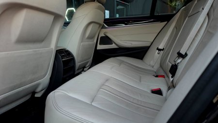 2017 BMW 5-Series - photo 20