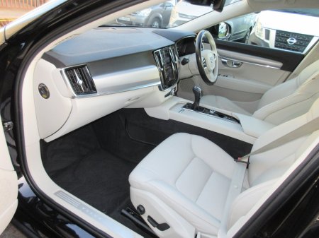 2019 Volvo S90 - photo 9