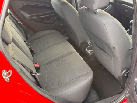 2014 Ford Fiesta - photo 10