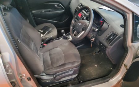 2016 Kia Rio - photo 12