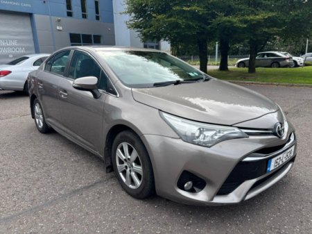 2015 Toyota Avensis 1.6 D-4D Aura Saloon
