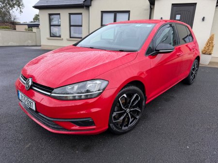 2021 Volkswagen Golf - photo 2