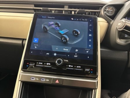 2026 Lexus LBX - photo 15
