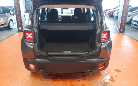 2018 Jeep Renegade - photo 4