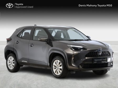 2023 Toyota Yaris Cross Luna Hybrid