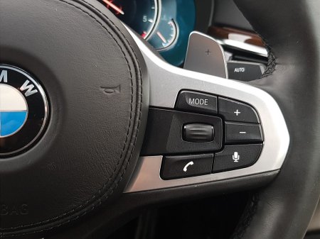 2018 BMW 5-Series - photo 15