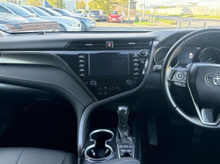 2019 Toyota Camry - photo 8
