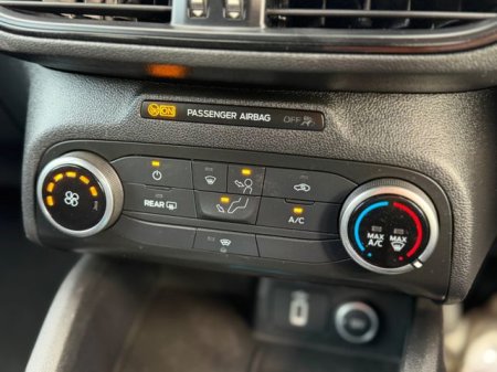 2019 Ford Focus - photo 14