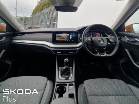 2023 Skoda Octavia - photo 2