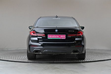 2023 BMW 5-Series - photo 8