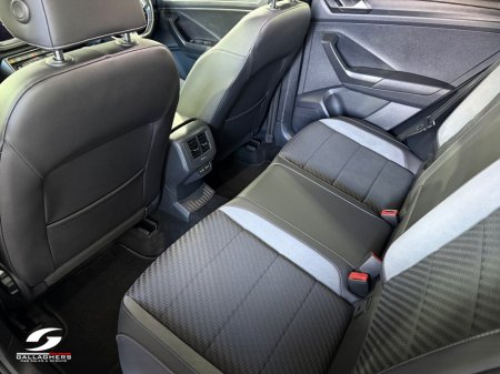 2021 Volkswagen T-Roc - photo 16