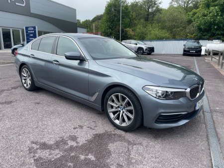 2017 BMW 5-Series - photo 2