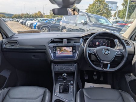 2020 Volkswagen Tiguan - photo 12