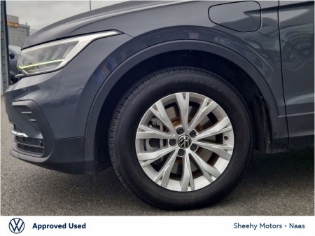 2022 Volkswagen Tiguan - photo 8