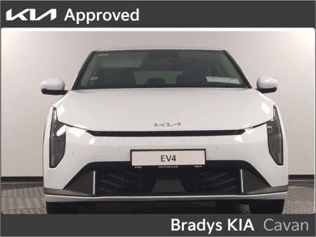 2026 Kia EV4 - photo 2