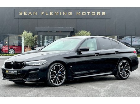 2022 BMW 5-Series - photo 2