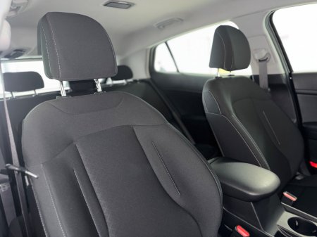 2026 Kia Sportage - photo 7