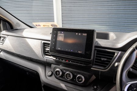 2024 Renault Trafic - photo 12