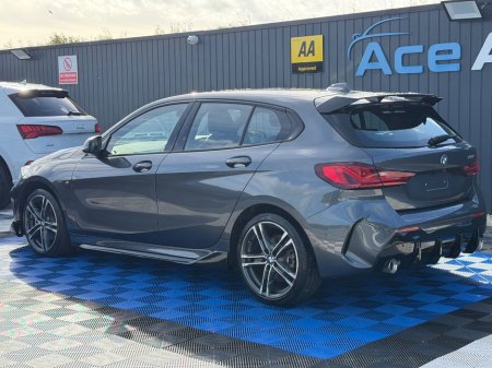 2021 BMW 1-Series - photo 9