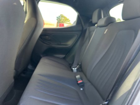 2021 Toyota Yaris - photo 16