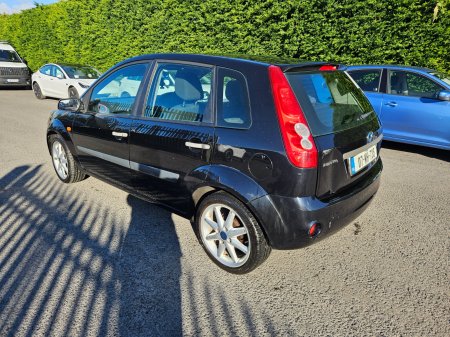2007 Ford Fiesta - photo 3