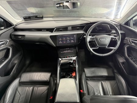 2020 Audi e-tron - photo 23