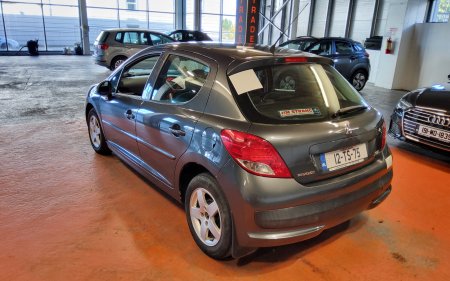 2012 Peugeot 207 - photo 5
