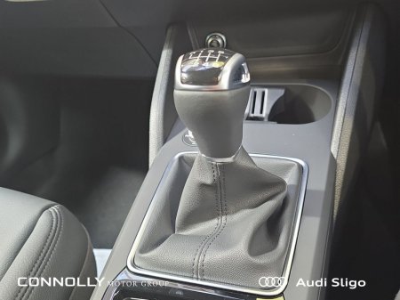 2026 Audi Q2 - photo 12