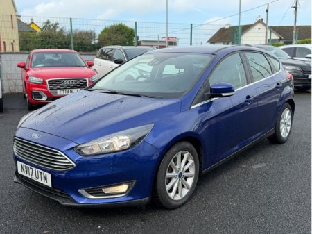 2017 Ford Focus - photo 5
