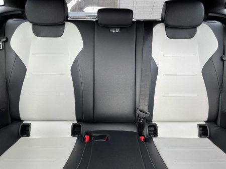 2021 Mercedes-Benz GLA - photo 16