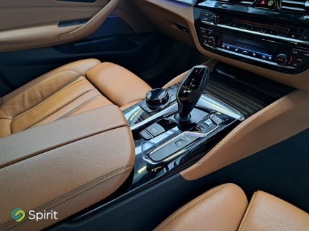 2018 BMW 5-Series - photo 15