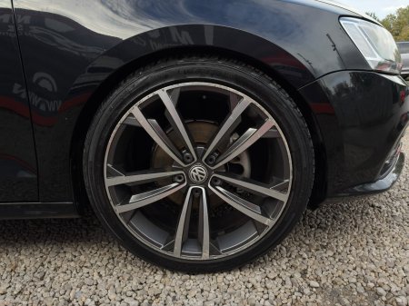 2016 Volkswagen Jetta - photo 20