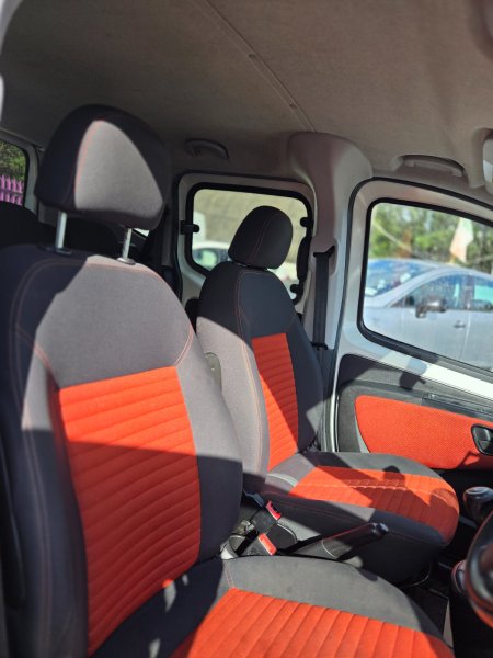 2015 Fiat Qubo - photo 13