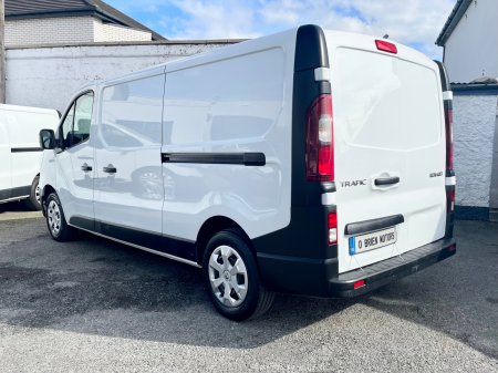 2023 Renault Trafic - photo 18