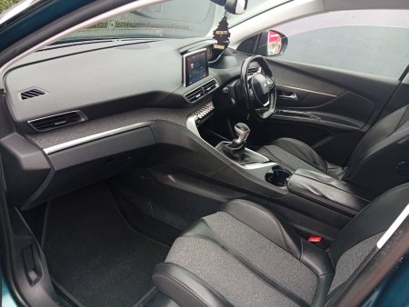 2018 Peugeot 5008 - photo 7
