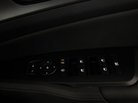 2025 Kia Sportage - photo 27