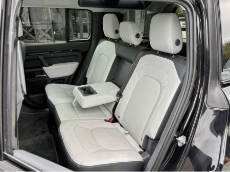 2024 Land Rover Defender - photo 17