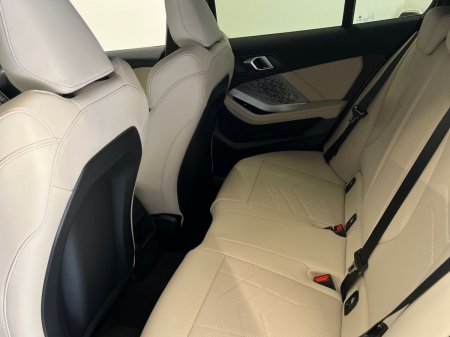 2026 BMW 1-Series - photo 30