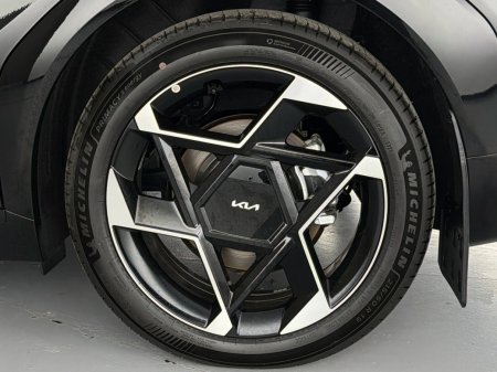 2027 Kia EV4 - photo 17