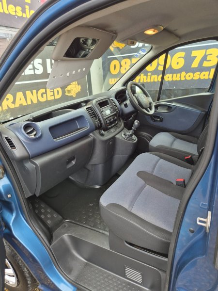2017 Opel Vivaro - photo 14