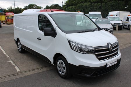 2023 Renault Trafic - photo 11
