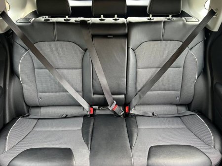2022 Kia Niro - photo 13