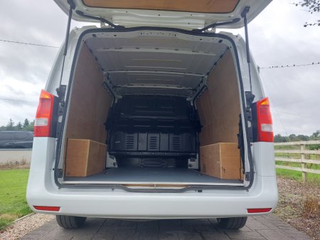2023 Mercedes-Benz Vito - photo 32